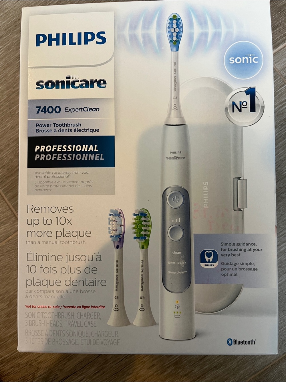 NEW. Philips Sonicare 7400 Professional power toothbrush